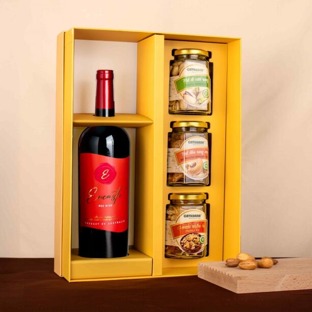 Hộp quà tết Tình Doanh 01